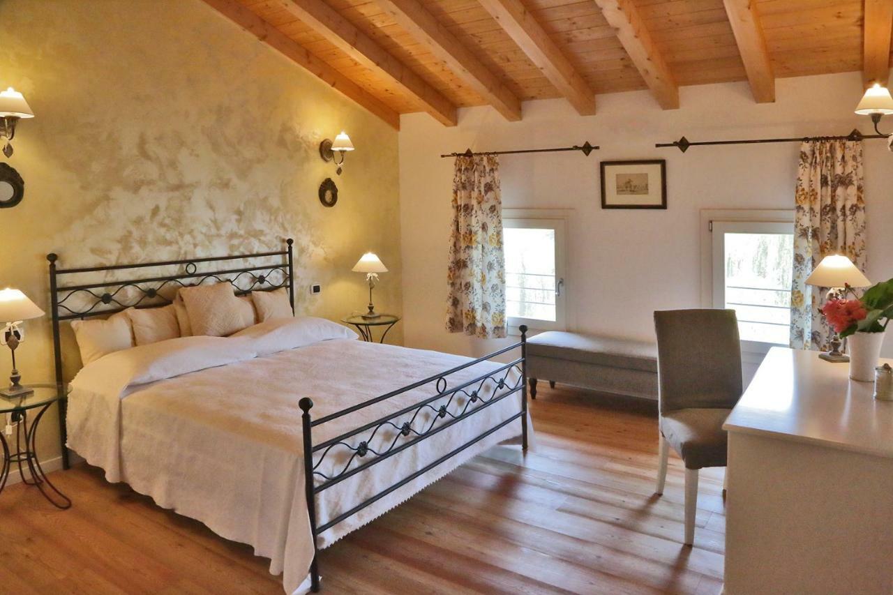 Bed and Breakfast La Fonte Fontanafredda Exteriér fotografie
