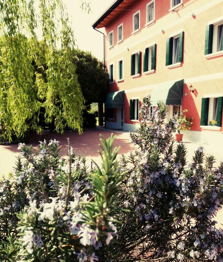 Bed and Breakfast La Fonte Fontanafredda Exteriér fotografie